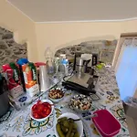 Caruggiu Di Via Vecchia Feriegård Orco Feglino