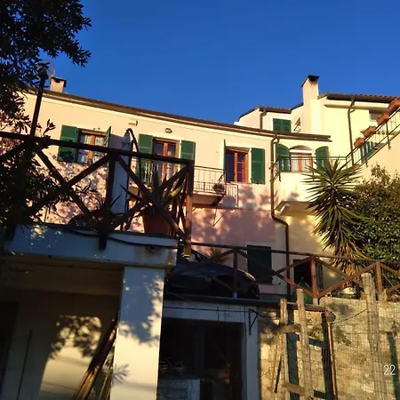 Caruggiu Di Via Vecchia Lantgård Orco Feglino