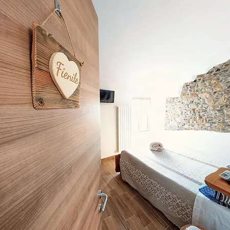 Caruggiu Di Via Vecchia ファームステイ
